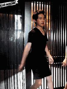 易烊千玺由国民弟弟变成实力演员,易烊千玺真实家境到底如何