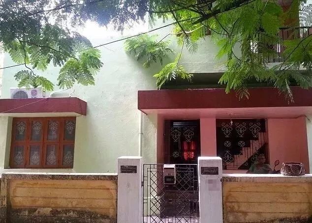 灏忔椂鍊欏緢绌烽潬鑷繁鍔姏鎴愬姛,璋锋瓕ceo鏇剧┓鍒拌繛涔﹀寘閮戒拱涓嶈捣