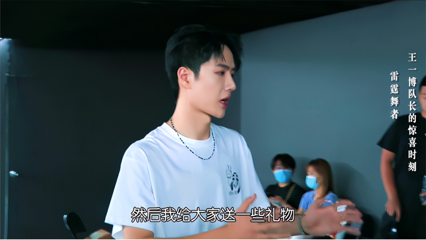 肩颈僵硬紧绷是什么类型的颈椎病,改变肩颈脖颈僵硬酸痛的方法