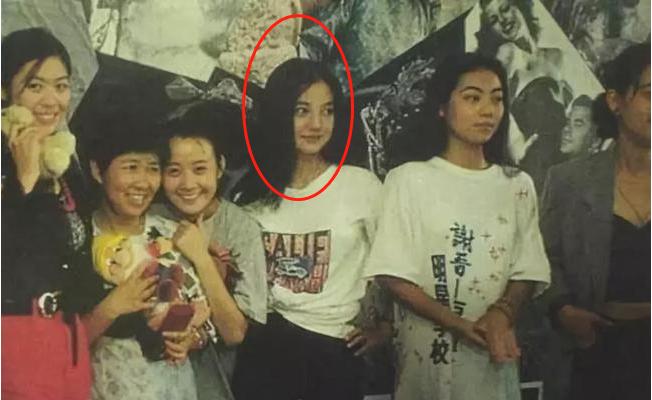 赵薇个人简短经历,赵薇不为人知的故事