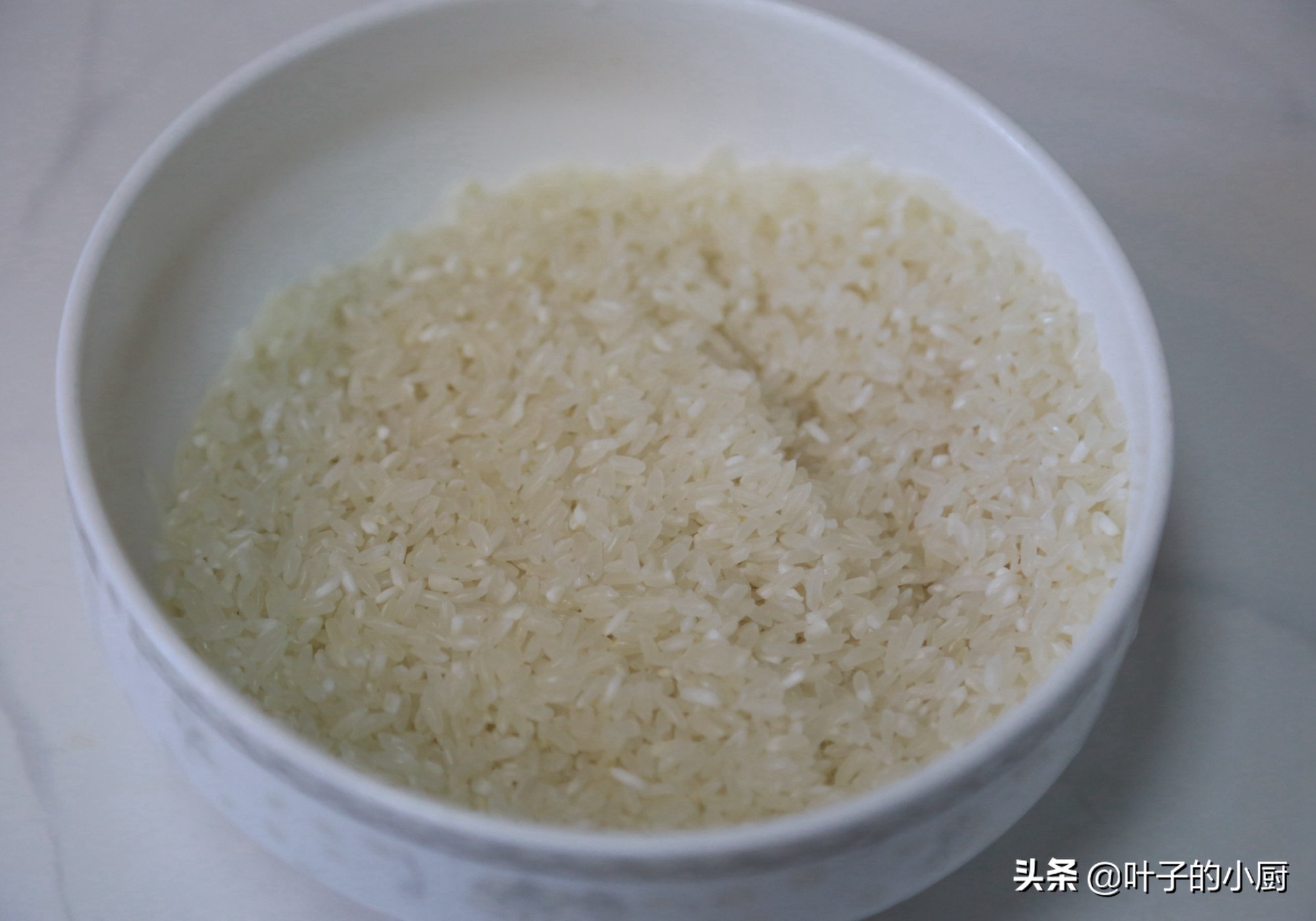 懒人焖饭不用炒菜照样营养丰富,电饭锅懒人焖饭菜谱不炒菜