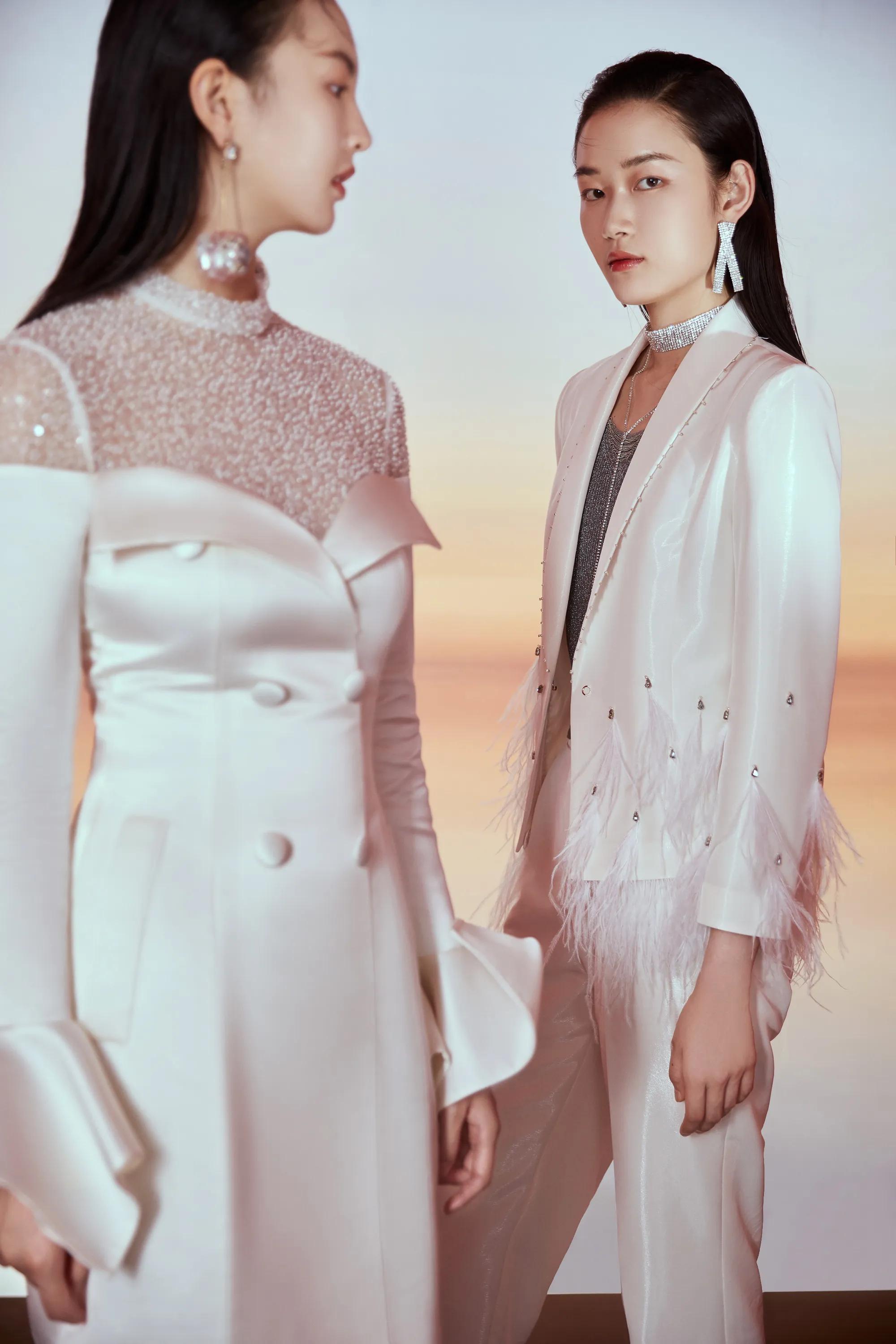 koradior新品穿搭,koradior西安新城区店