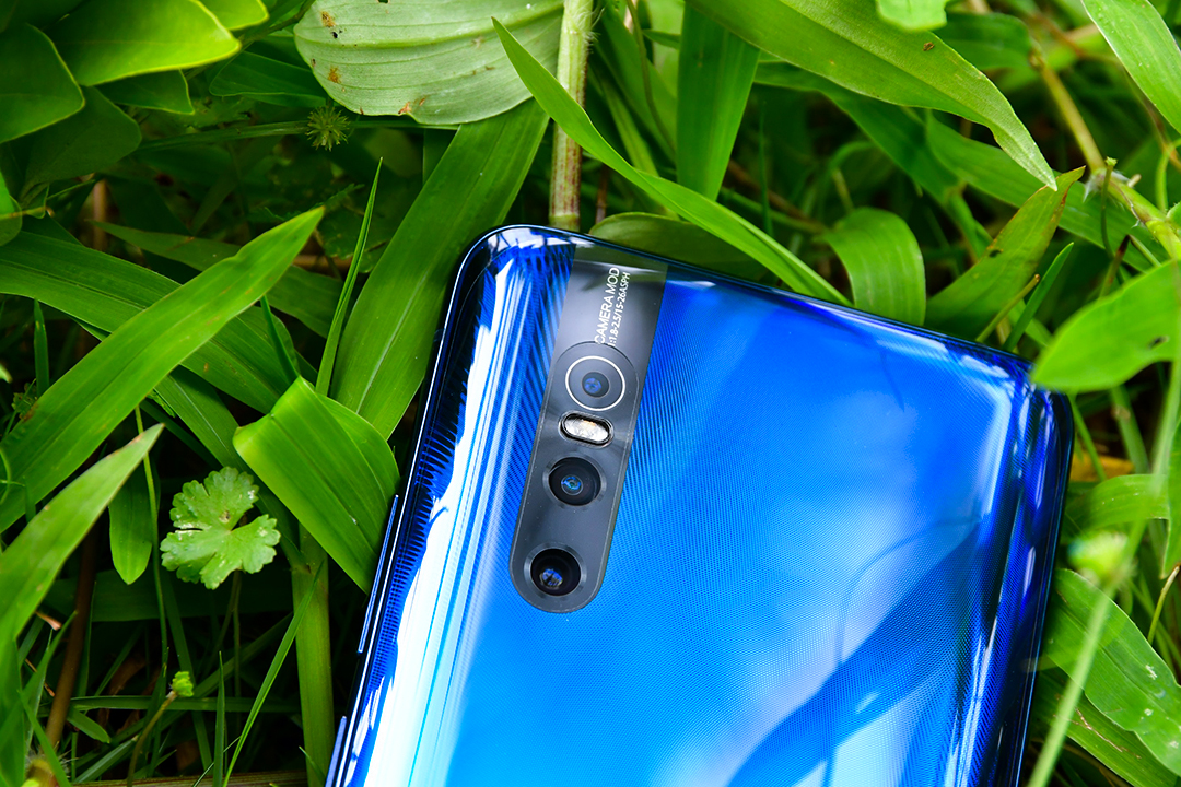 vivox27蓝绿渐变,vivox27测评印象夏日