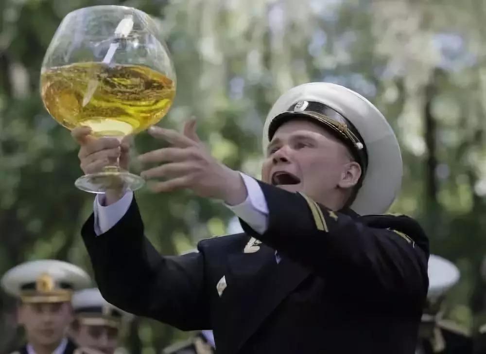 十大最好吃的俄罗斯紫皮糖,俄罗斯人最爱吃的三样小零食