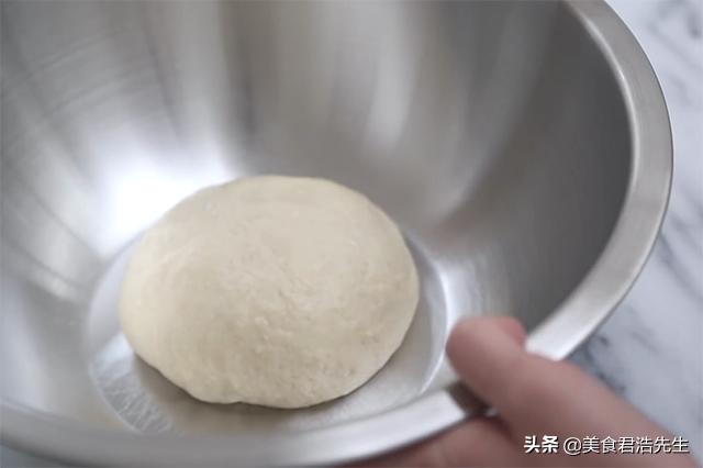 炸油条怎么做酥脆不用泡打粉,家中最简单炸油条方法不用泡打粉