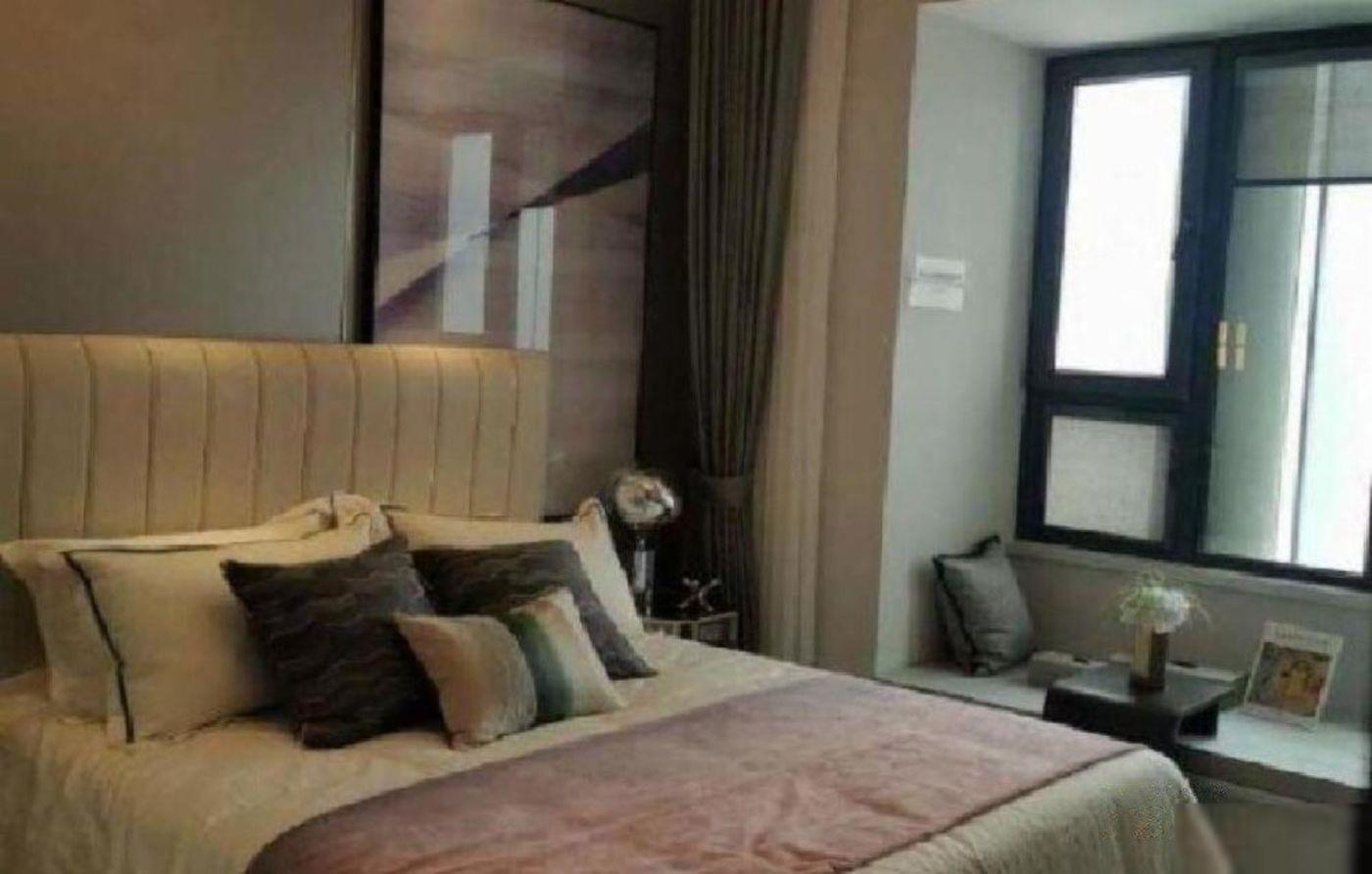 太仓万达广场旁，住宅洋房，可落户可上学，拎包入住！现房出售