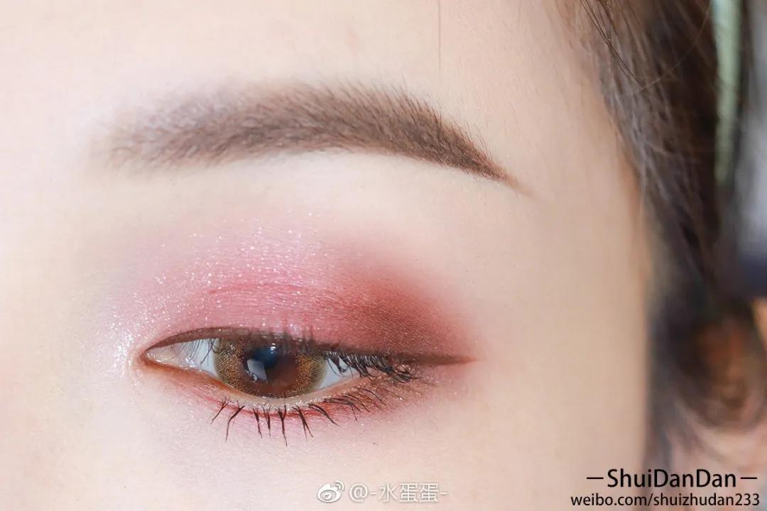 韩国秀智眼妆,秀智的眼妆