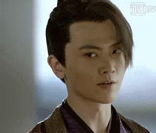 李沁在庆余年里面口红色号,李沁珊瑚色口红