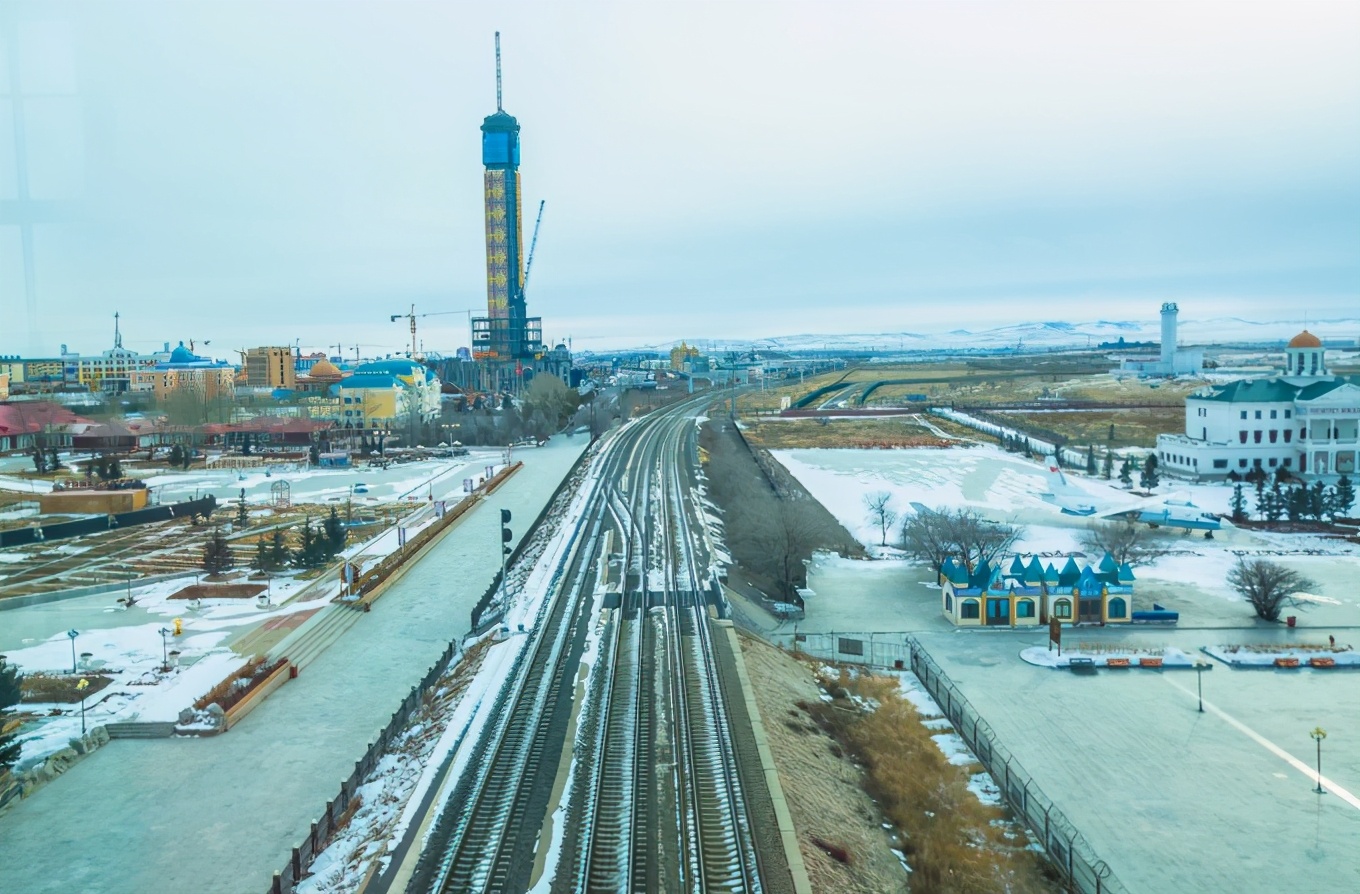 满洲里有什么好玩的口岸,游览满洲里国门