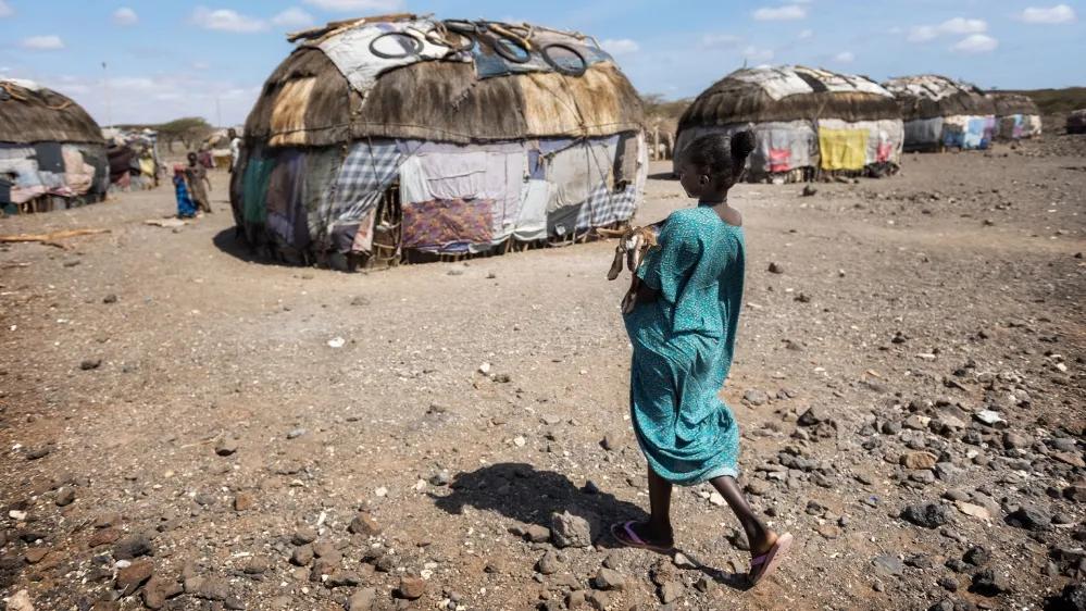 在肯尼亚的疫情中，13岁女孩的*处私**被趁机“割礼”了