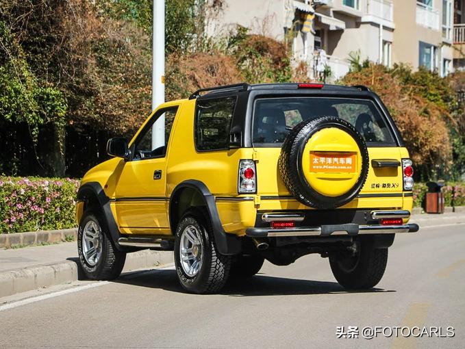 陆风x92013款2.0t四驱柴油版,陆风x92.4汽油版内饰