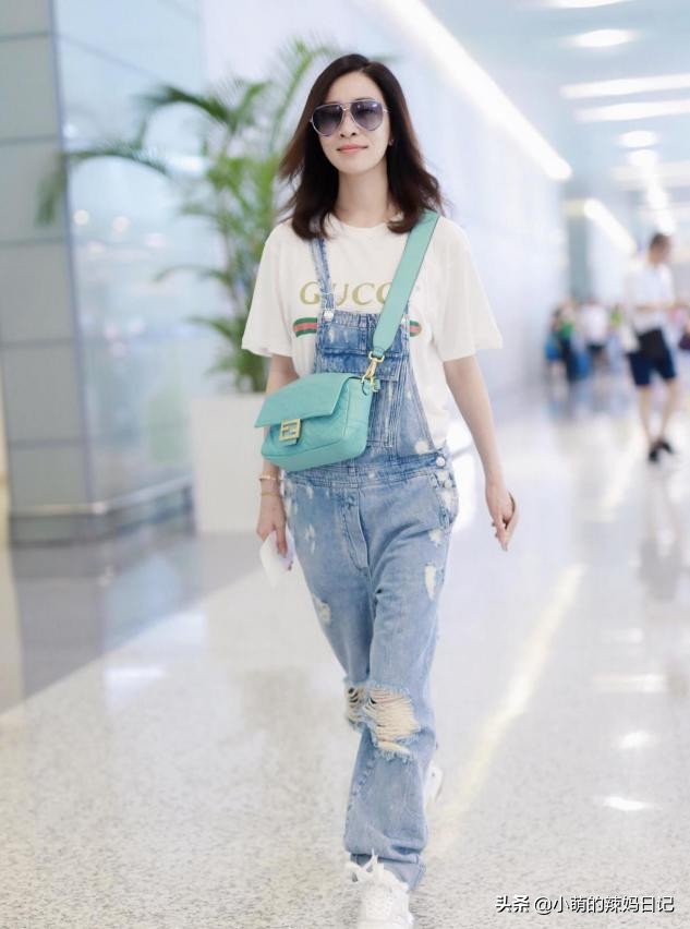 夏季t恤如何穿出高级感,夏天白t恤怎么穿出高级感视频