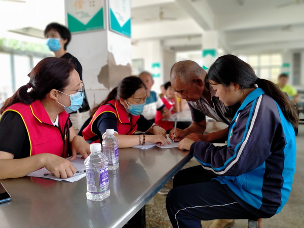 开封志愿者一天补助多少钱,开封义工协会捐助