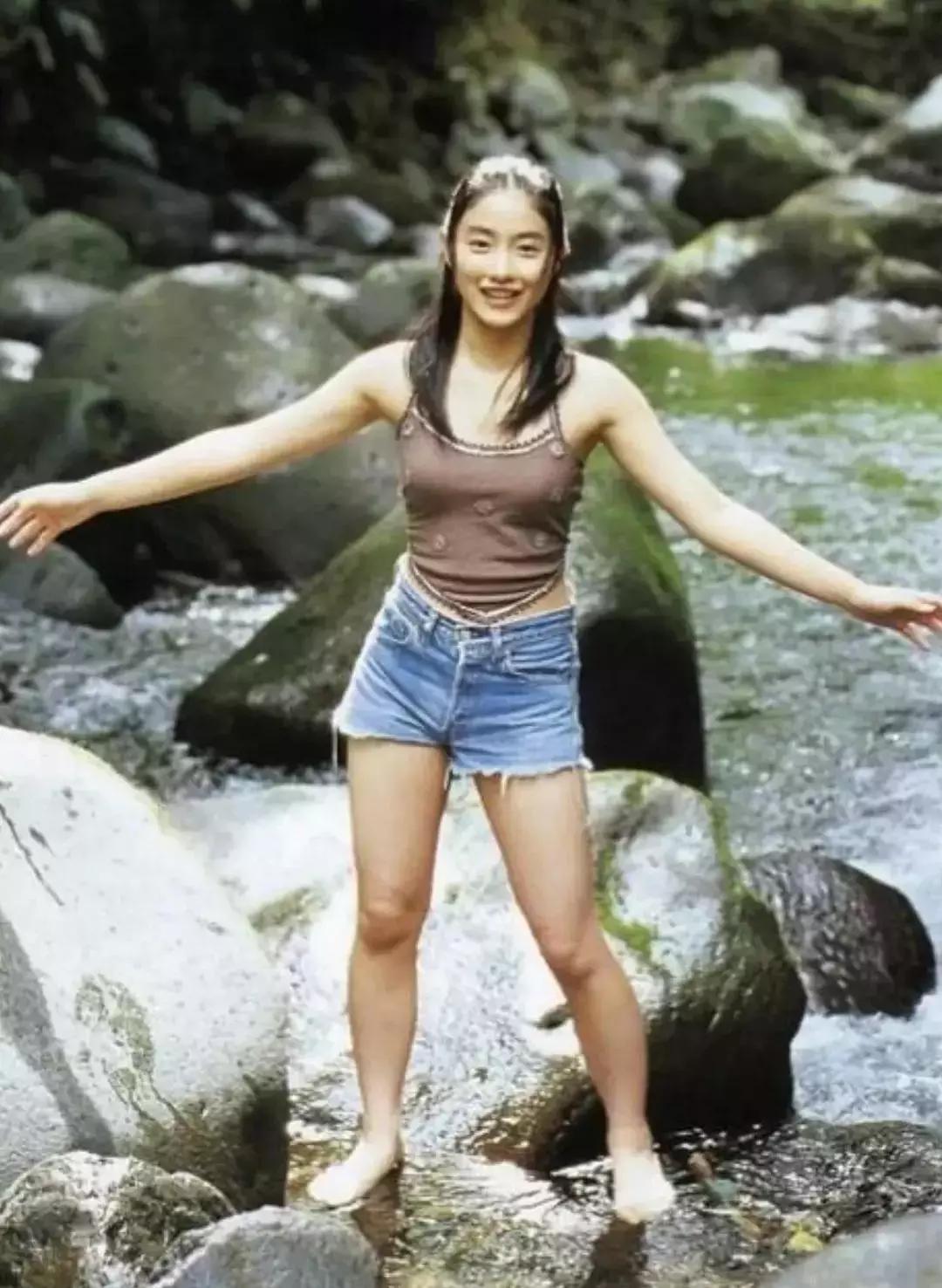 石原里美为什么被称为逆袭榜样,石原里美逆袭黄黑皮