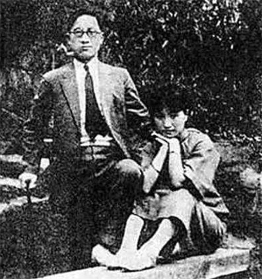 徐志摩飞机失事遇难图片,徐志摩飞机坠毁照片