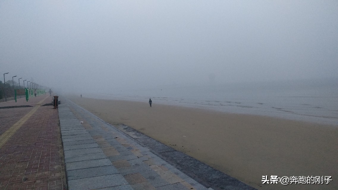 备战南京马拉松5—烟台滨海路畅跑15公里海钓黄海明珠合肥号