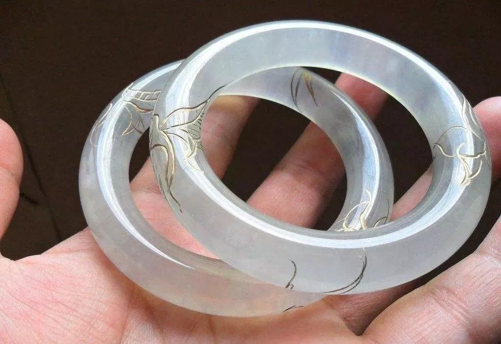 高级珠宝值不值得收藏,为什么很贵的珠宝看起来很廉价