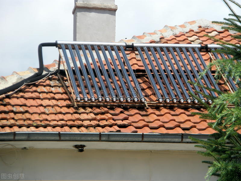 南方太阳能和空气能热水器哪个好,太阳能太空能空气能热水器哪个好