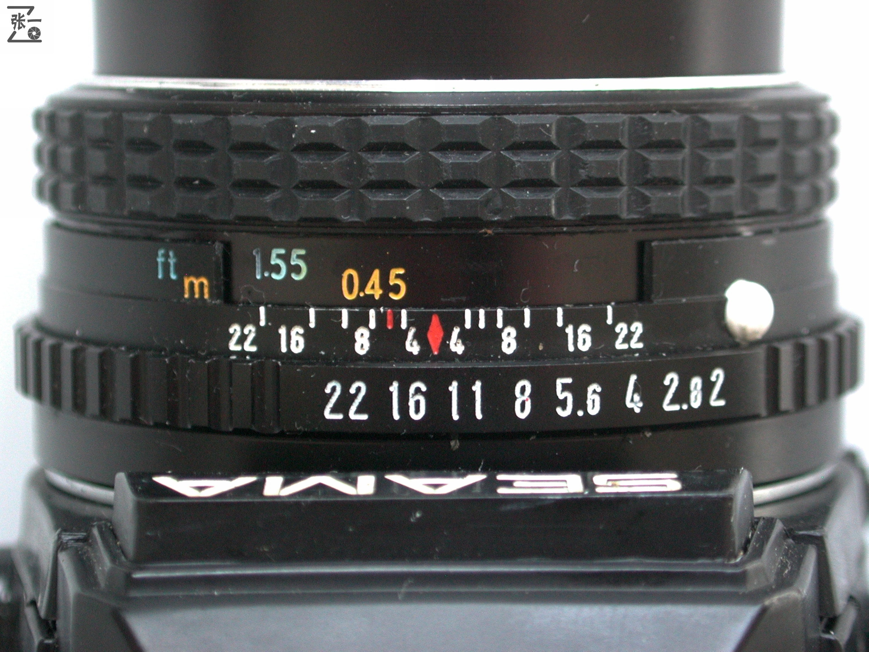 中国哈尔滨照相机厂生产的SEAMADZ2-1单反照相机