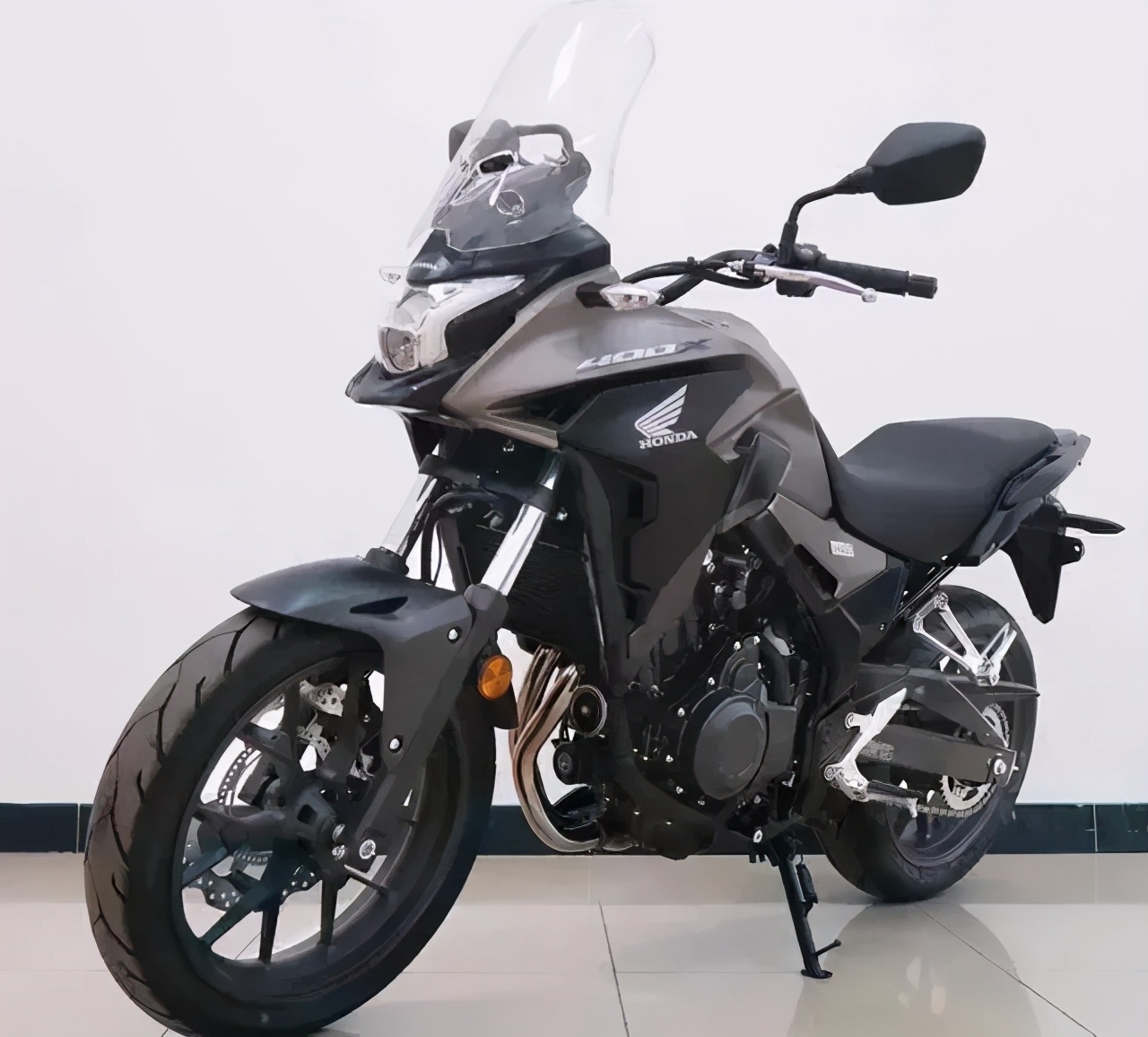 4月19日上海车展本田发布CB400X、1000R