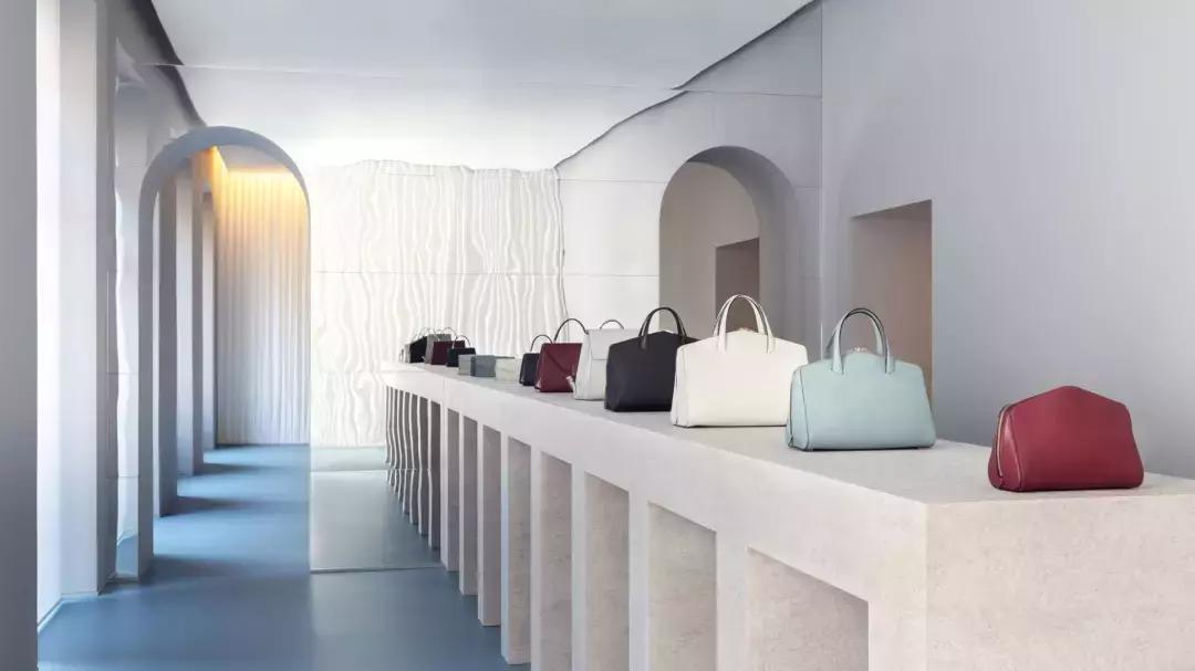 意大利爱马仕lv,意大利佛罗伦萨爱马仕