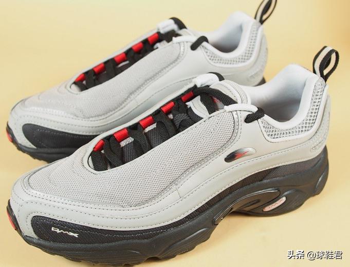 锐步高帮休闲鞋为何越来越便宜,锐步daytonadmx金色鞋评