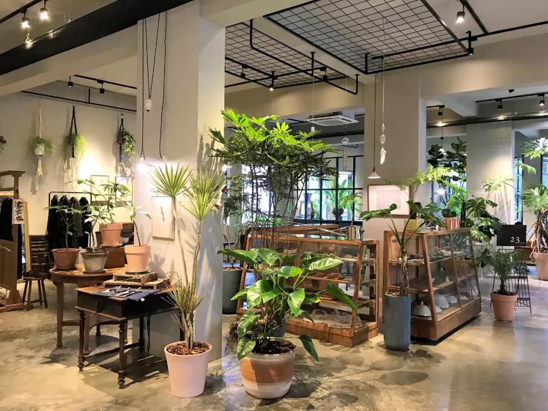 旧厂房改造文创园,淄博文创集市旧厂房改造陶艺