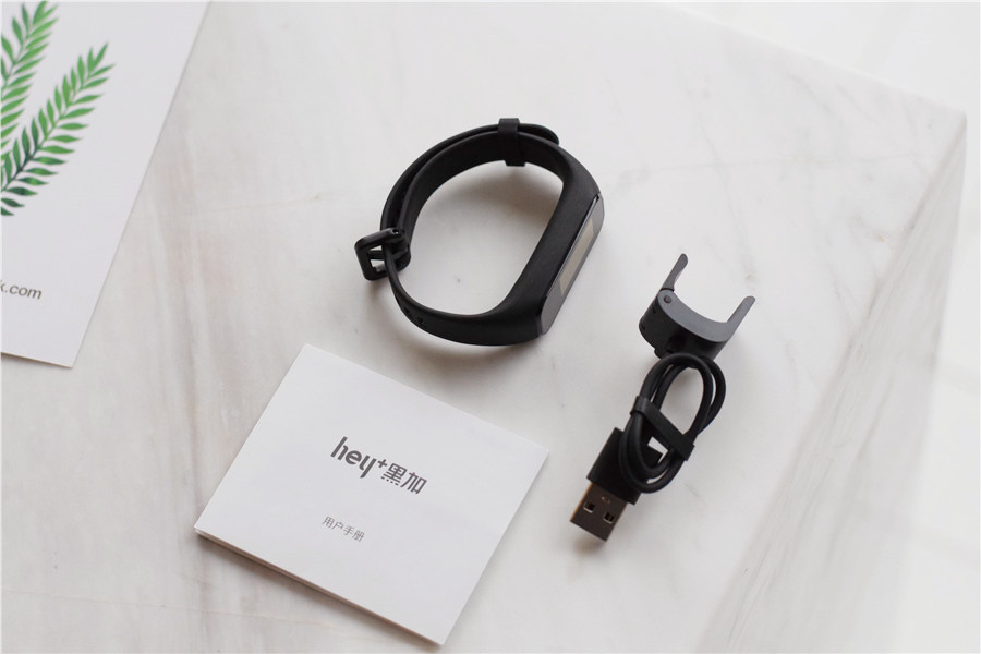 黑加手环1s是小米几,黑加手环1snfc版