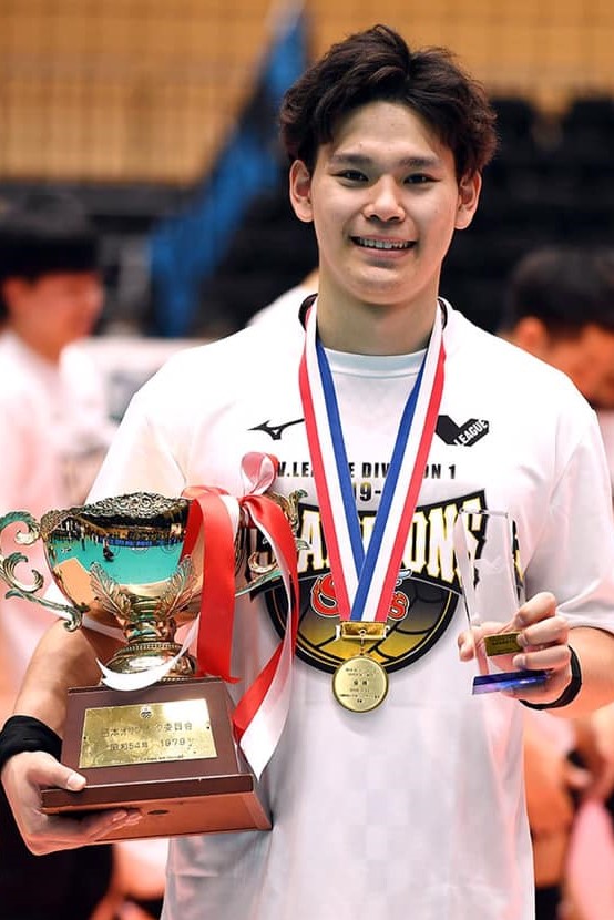 中日男排友谊赛日本西田有志集锦,2024日本男排西田有志在哪里打球