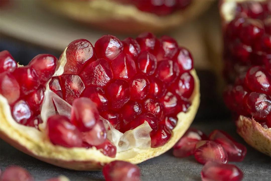 小小石榴竟是秋季养生黄金果,秋季养生果石榴