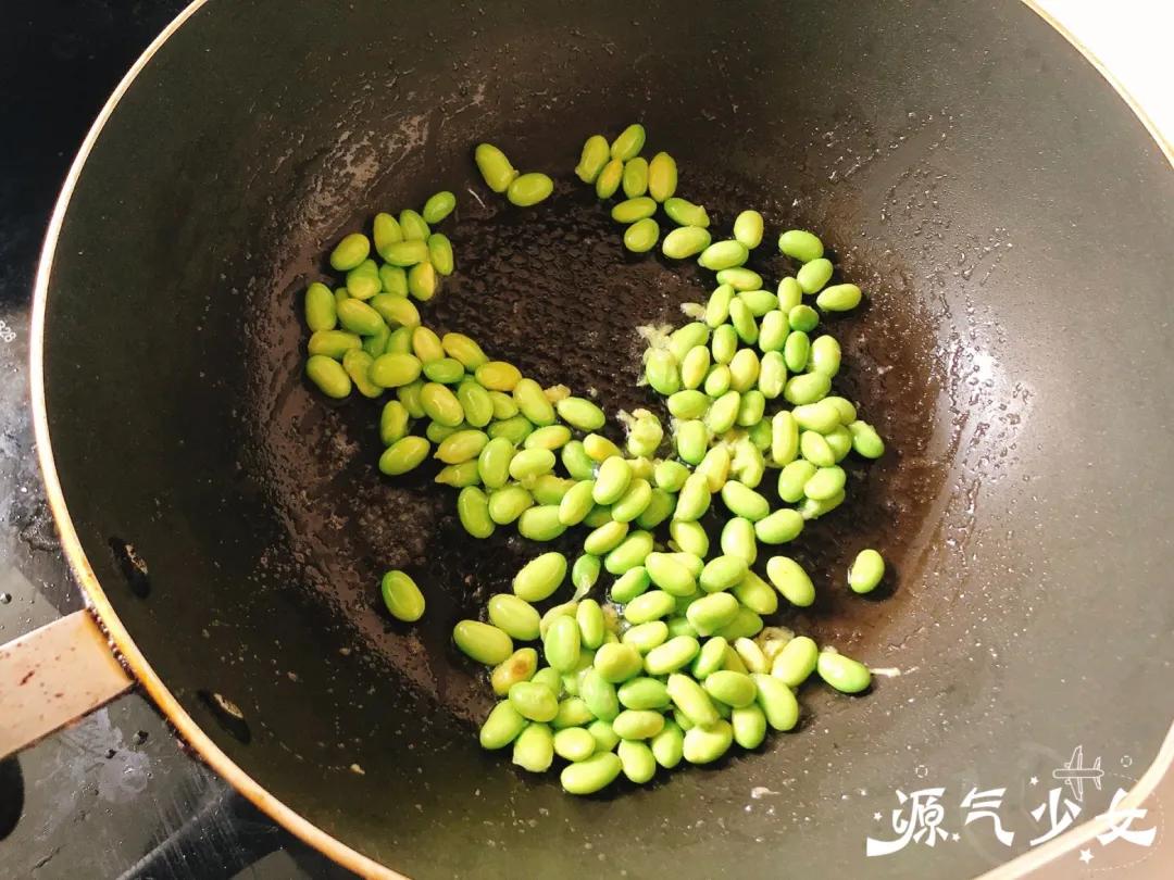 为了吃上这道菜,手都快剥烂了