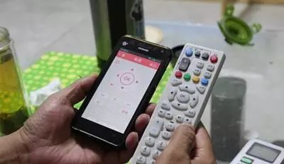 废旧手机扔掉太可惜,废旧的手机拆掉怎么利用