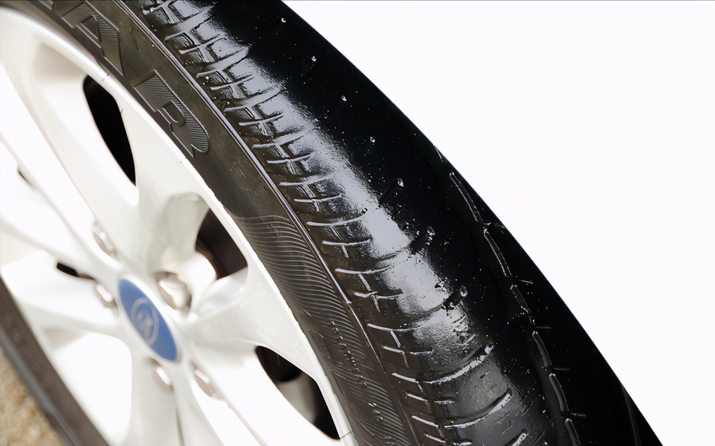 福克斯经典路试,2021款福克斯长久测试