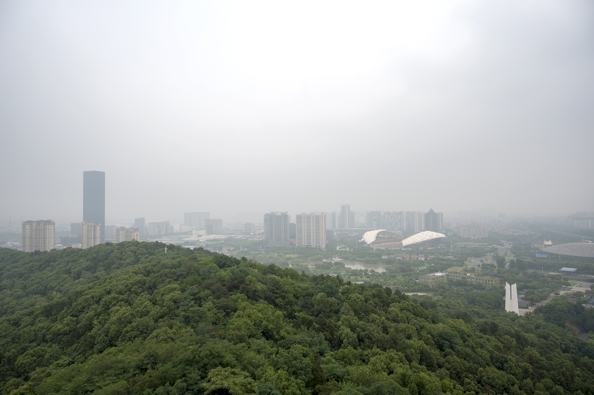 江苏江阴被遗忘的地标建筑，俯瞰长江大桥的最佳地点，你去过吗？