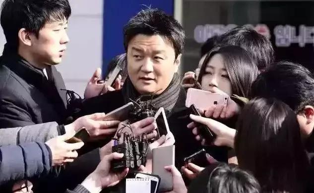 凤凰男离婚敲诈,凤凰男的婚姻结局解气