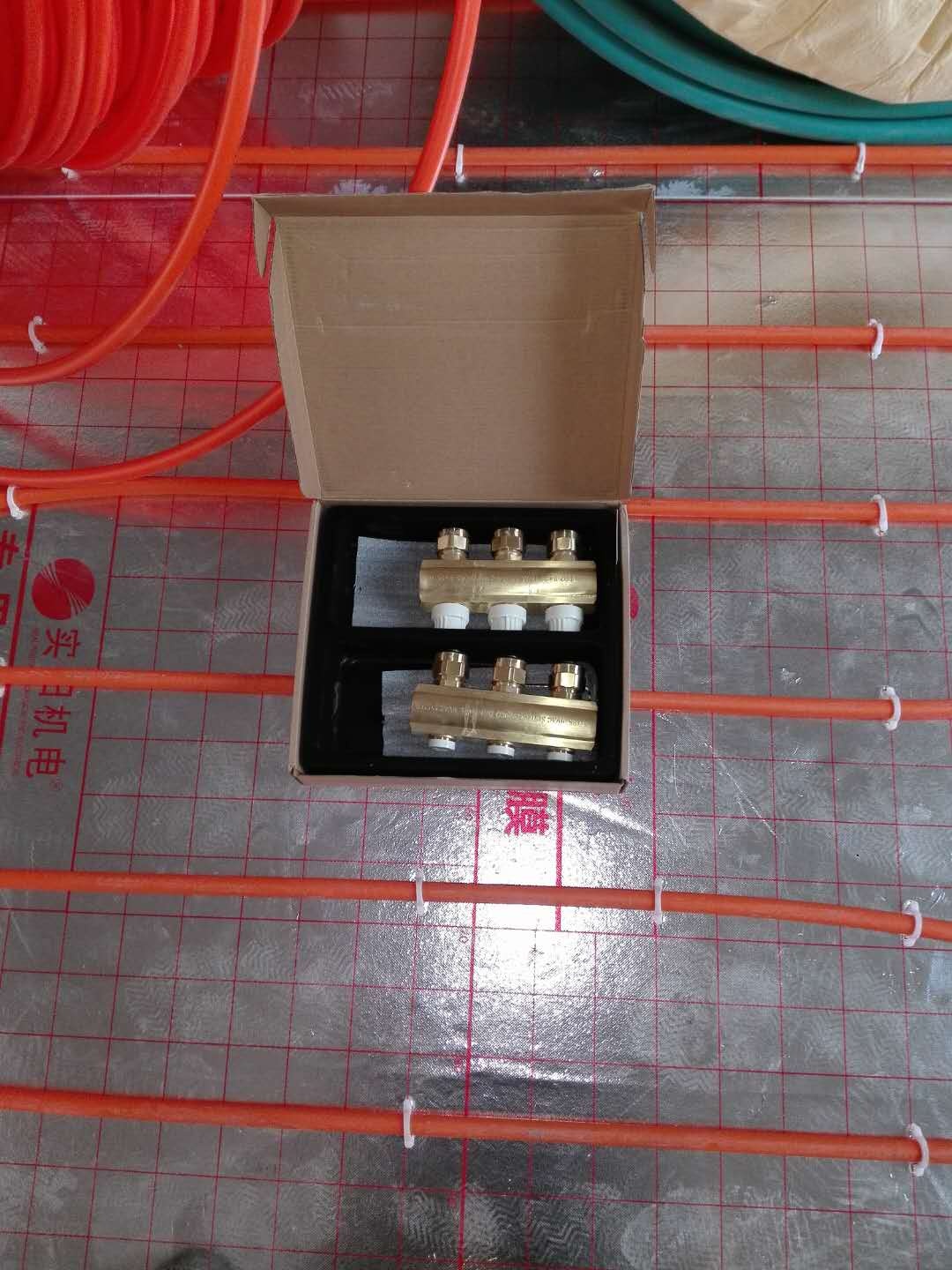 地暖如何用比较划算,暖气片与地暖使用费用