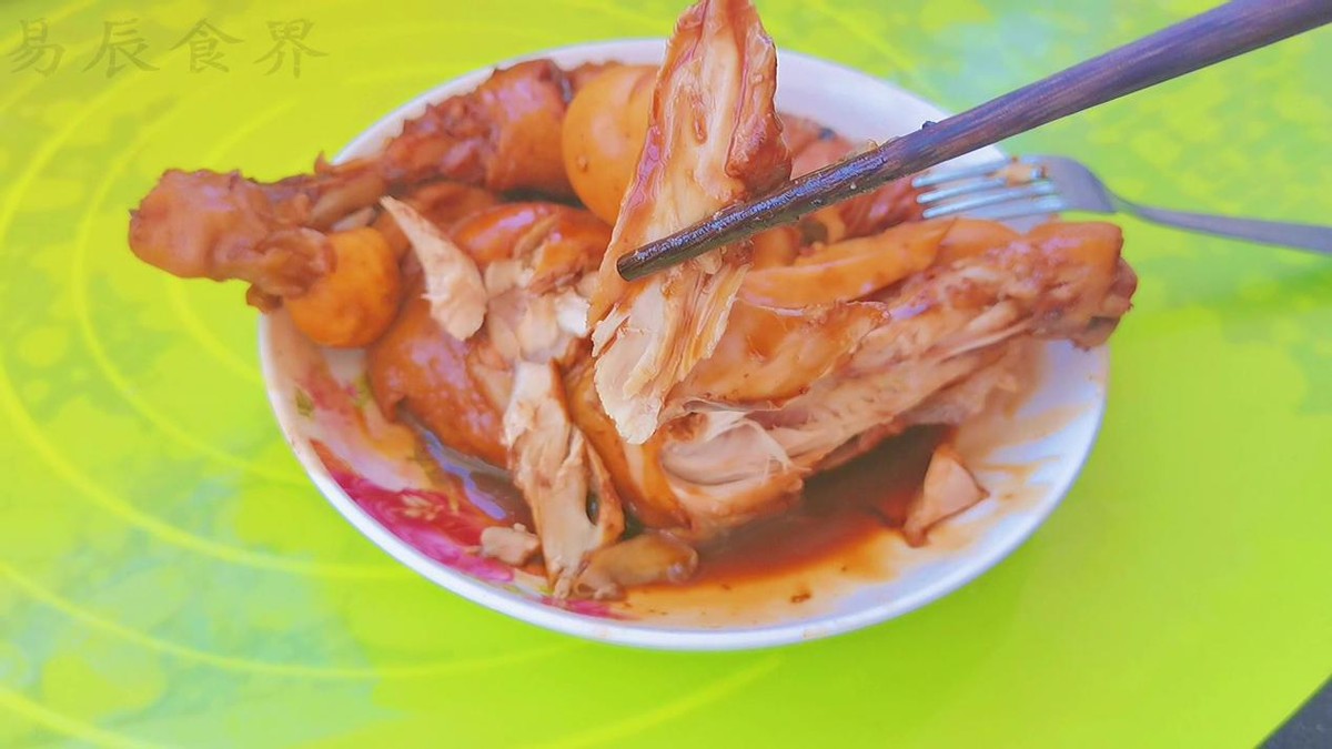 不加一滴水焖出史上最好吃的鸡腿,家常油焖鸡腿的做法