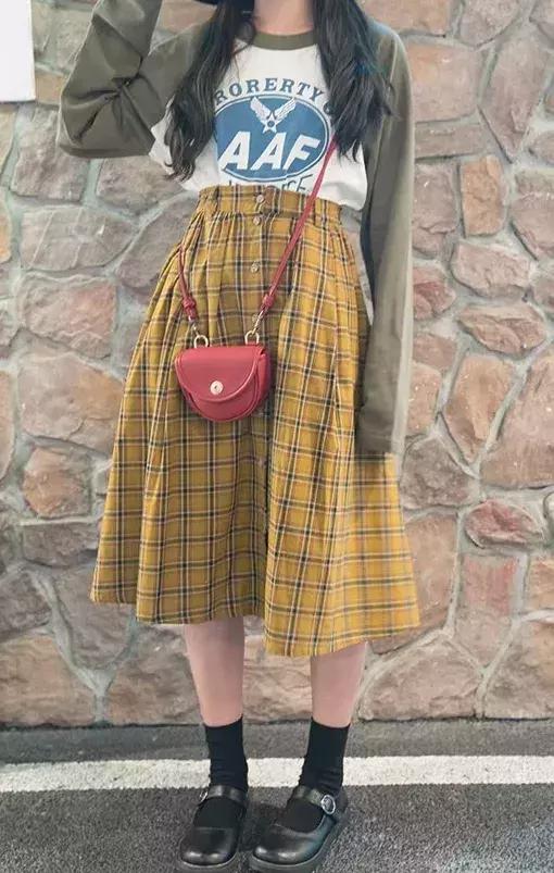 放假穿得这么土，难怪没有人约你！