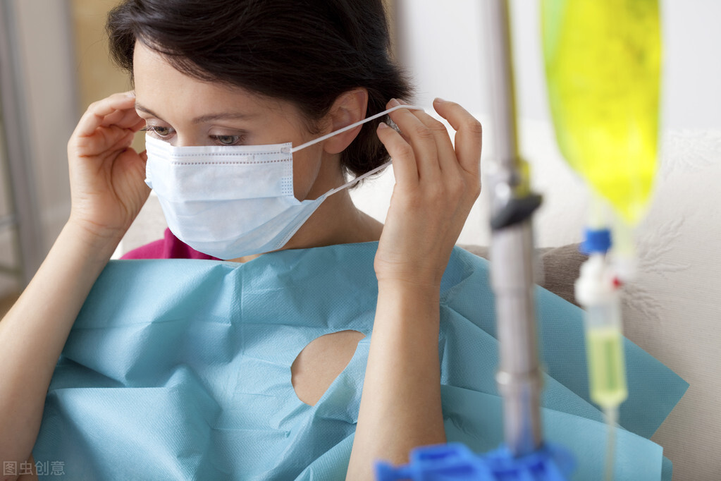 大肠癌如何治疗？术前放疗和术后放疗有何不同？