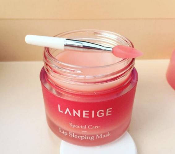 今冬最流行的雾面哑光唇膏测评,润唇膏推荐冬天什么唇膏比较滋润