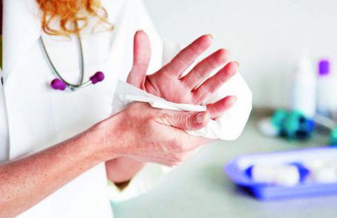 鱼身上长小白点怎么回事,小鱼身上长白点是怎么回事