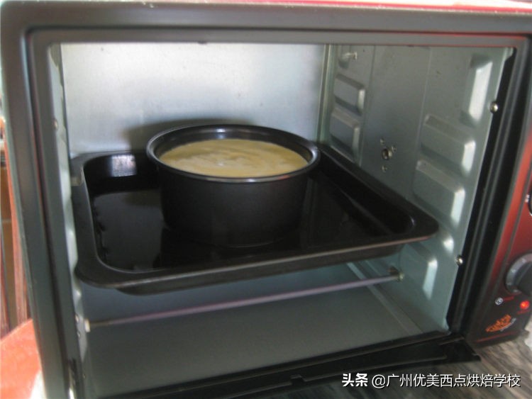 蛋糕想要蓬松点怎么办,怎么样蛋糕更蓬松