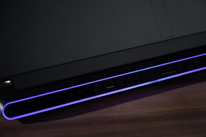 外星人alienwarem17r3,2018年alienware外星人四款新机