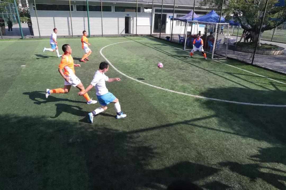 贵港体育馆足球赛直播,贵港市球赛