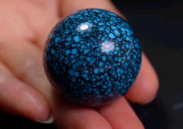 乌兰花绿松石价格,乌兰花绿松石极品