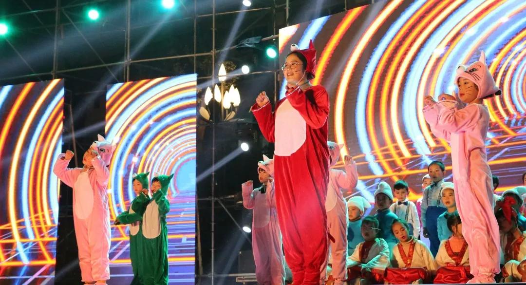 小学迎新晚会,小学生青春筑梦砥砺前行文艺汇演