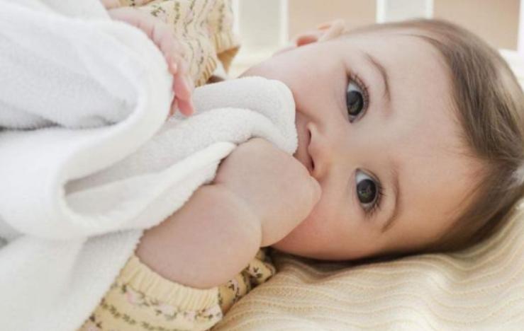 小孩生病不吃饭有什么解决的办法,孩子生病不肯吃药试试这个方法