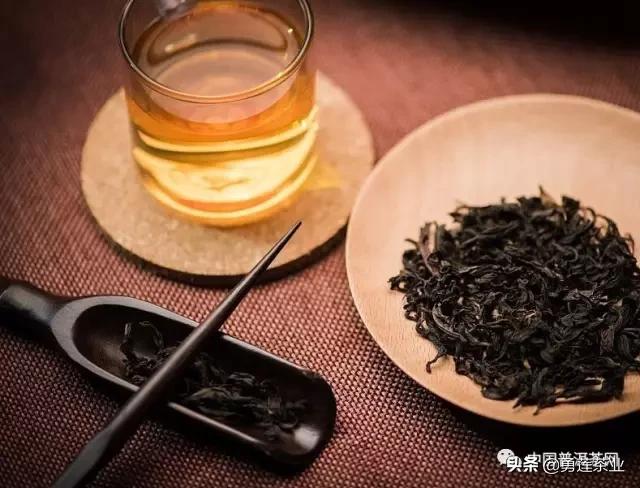 大红袍的正确冲泡方法详细步骤,大红袍的冲泡方法和技巧