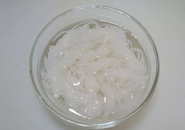 魔芋丝酸辣好吃吗,酸辣芥末魔芋丝