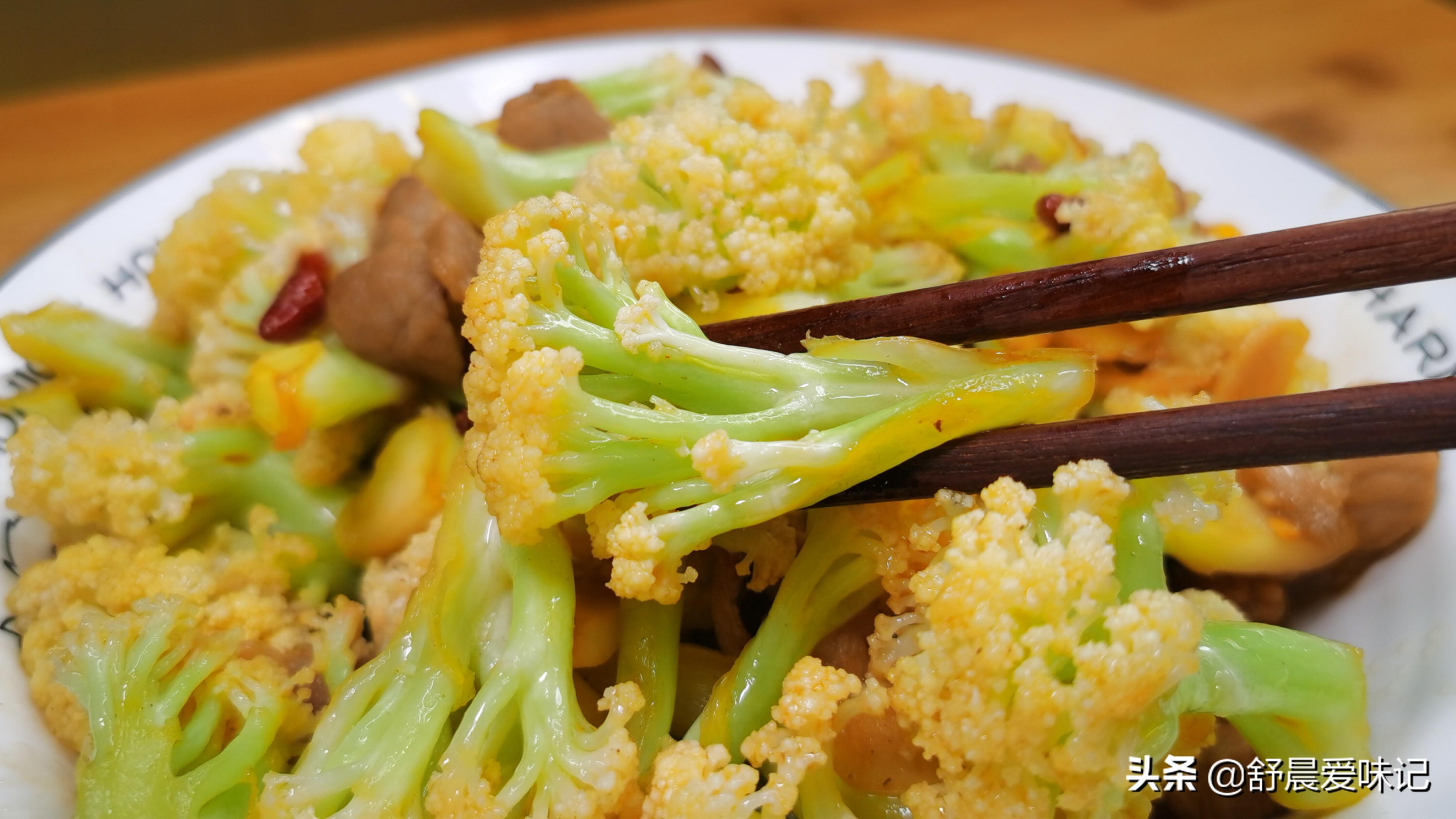 炒花菜老是糊,炒花菜直接下锅软烂不香